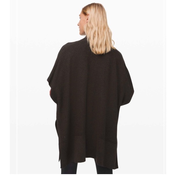 LULULEMON Call Me Cozy Wrap Sweater in Heathered Black Size OS - Picture 4 of 13